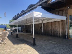 Nůžkový párty stan 4x12 m TENTino BIG HEXAGON EXTREME Barva opláštění (Zvolte variantu): 17A - ANTRACIT